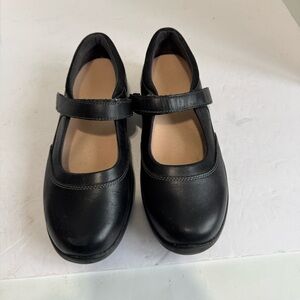 Anodyne No. 19 Women's Casual Mary Jane by Anodyne-Black. Size 7.5W